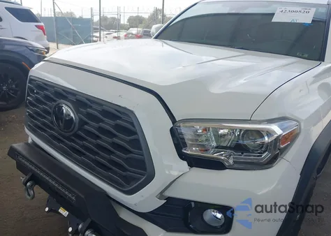 2021 Toyota Tacoma Trd Off-Road z USA, uszkodzony, nr VIN 3TMCZ5AN0MM387565